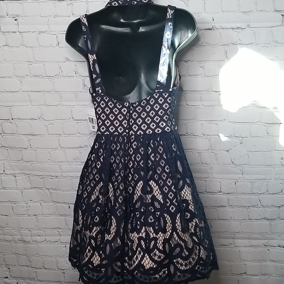 Jodi Kristopher dress navy blue lace overlay nwt - Picture 7 of 10
